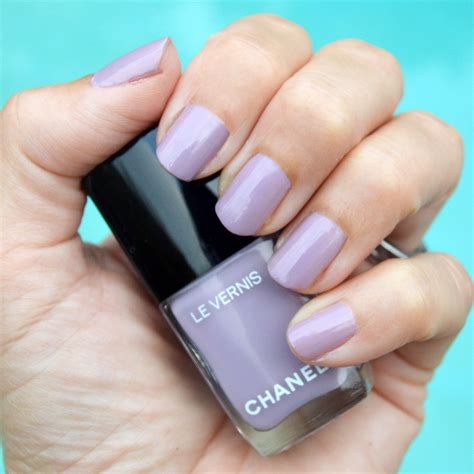 chanel purple nail polish